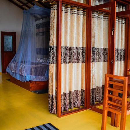 Nine Arch Wood Cabin Ella Ngoại thất bức ảnh