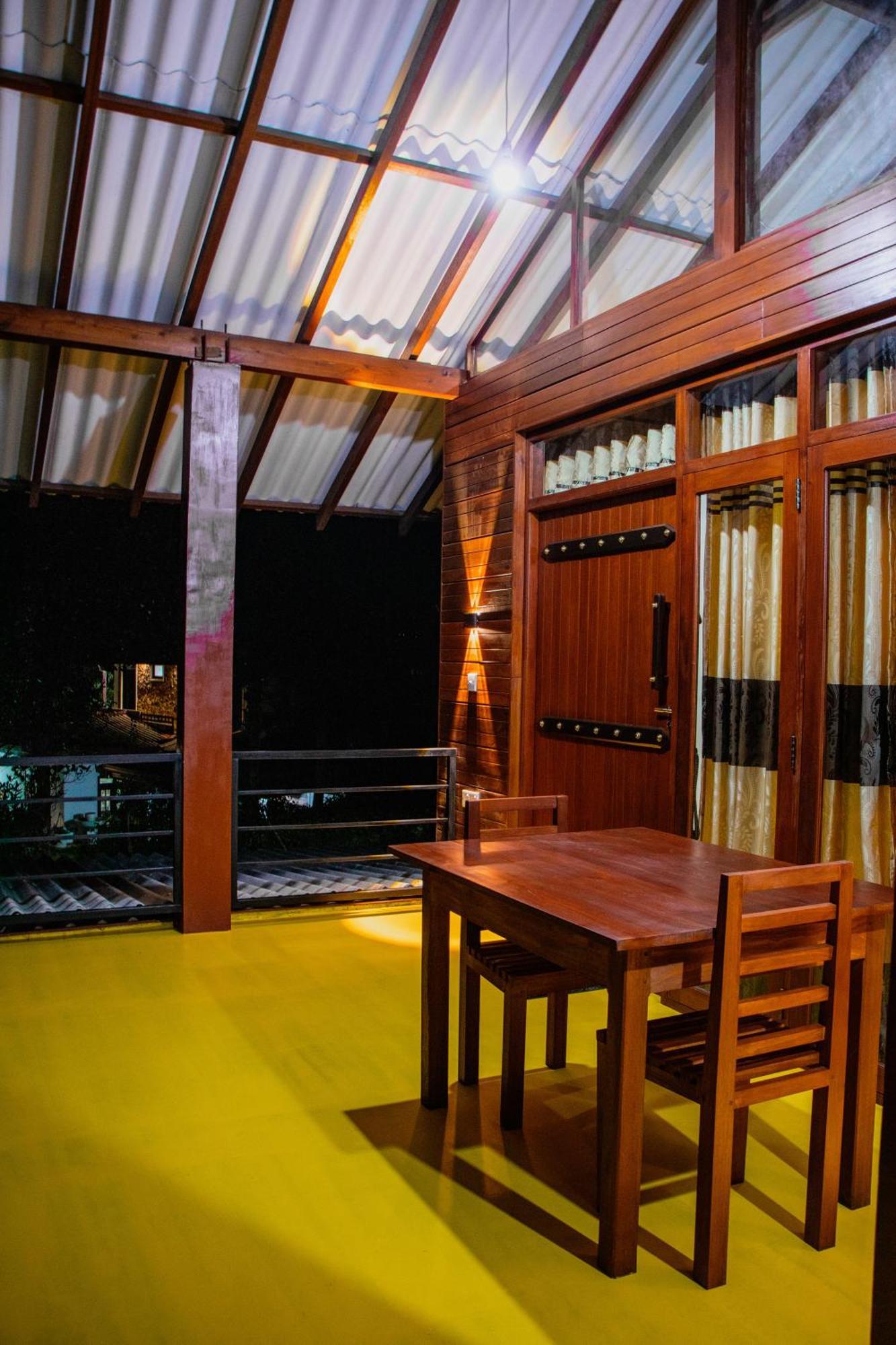 Nine Arch Wood Cabin Ella Ngoại thất bức ảnh